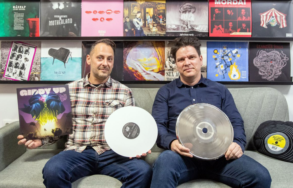 vinyl pressing plant