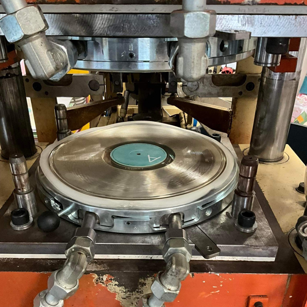 vinyl pressing plant